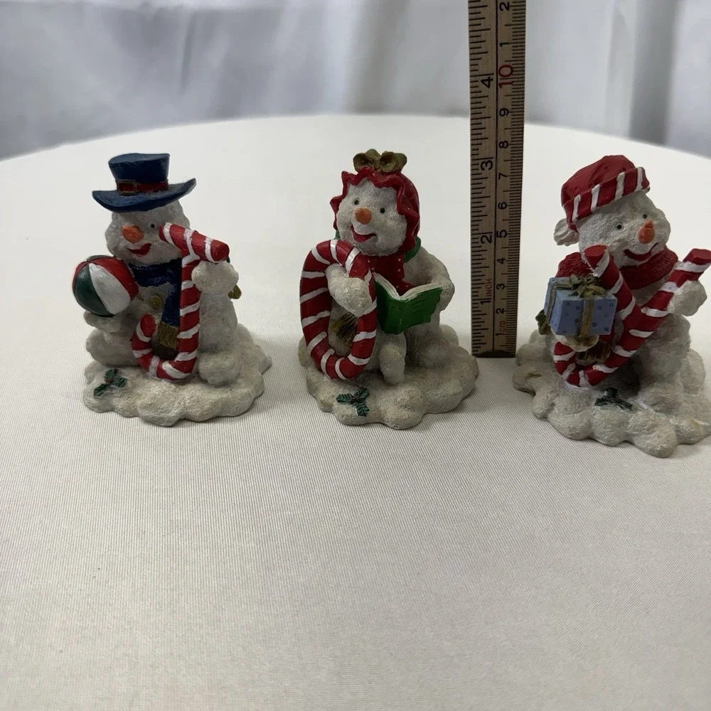 Set‎ Of 3 JOY Snowman Figurines